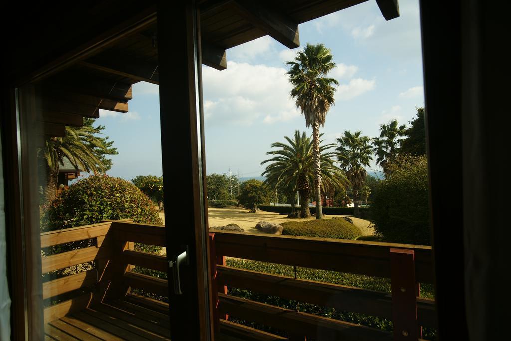 Вилла Sunny Day Jeju Согвипхо Номер фото